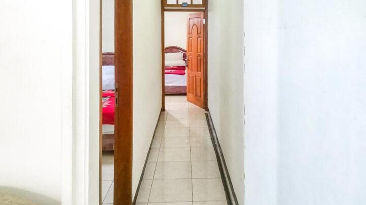 Villa Al Barokah Syariah Family Mitra Reddoorz Near Sarangan Lake Exterior foto