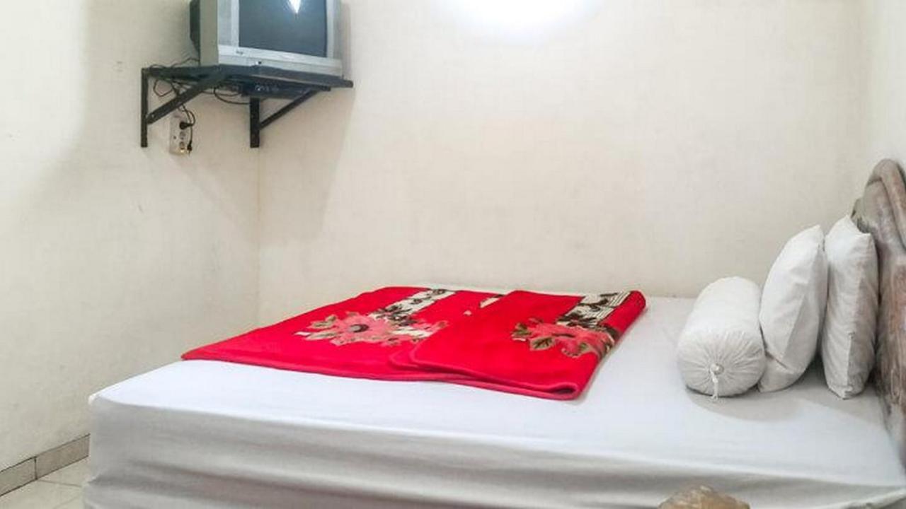 Villa Al Barokah Syariah Family Mitra Reddoorz Near Sarangan Lake Exterior foto